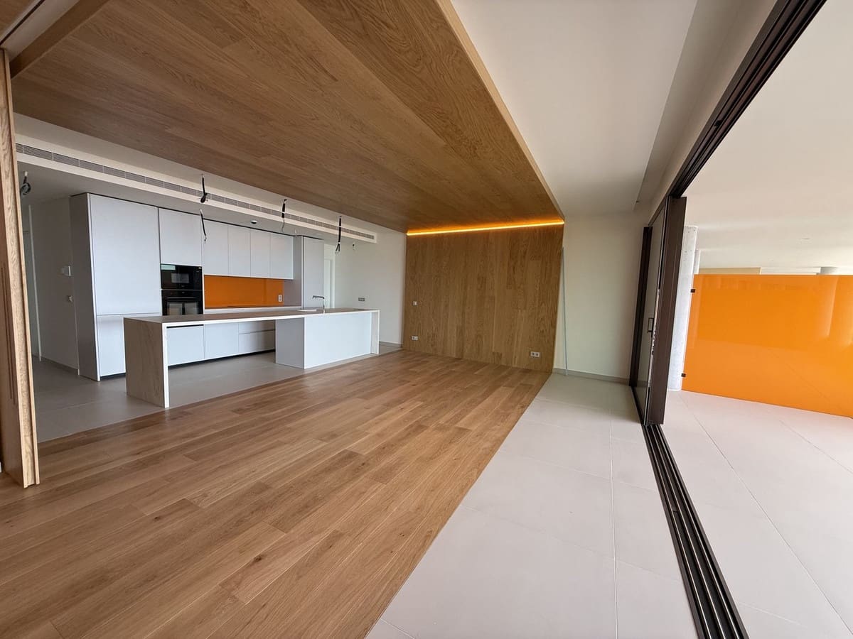 3 soveværelse Lejlighed til salg i Fuengirola med swimmingpool garage - € 990.000 (Ref: 10125926)