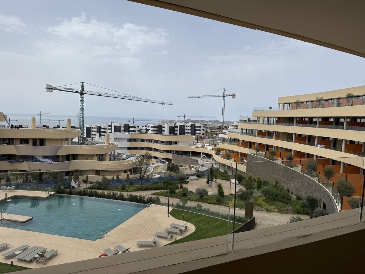 3 soveværelse Lejlighed til salg i Fuengirola med swimmingpool garage - € 990.000 (Ref: 10125926)