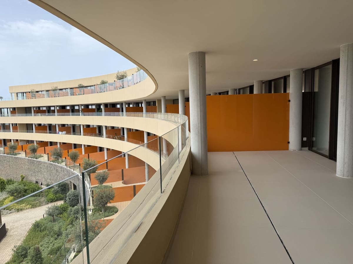 3 soveværelse Lejlighed til salg i Fuengirola med swimmingpool garage - € 990.000 (Ref: 10125926)