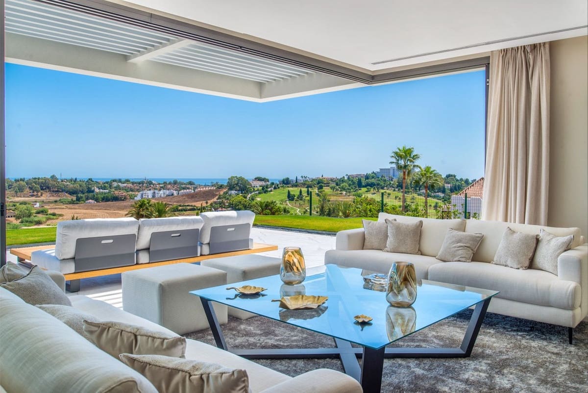 Apartamento de 3 habitaciones en Benahavís en venta con piscina garaje - 1.199.000 € (Ref: 10125927)