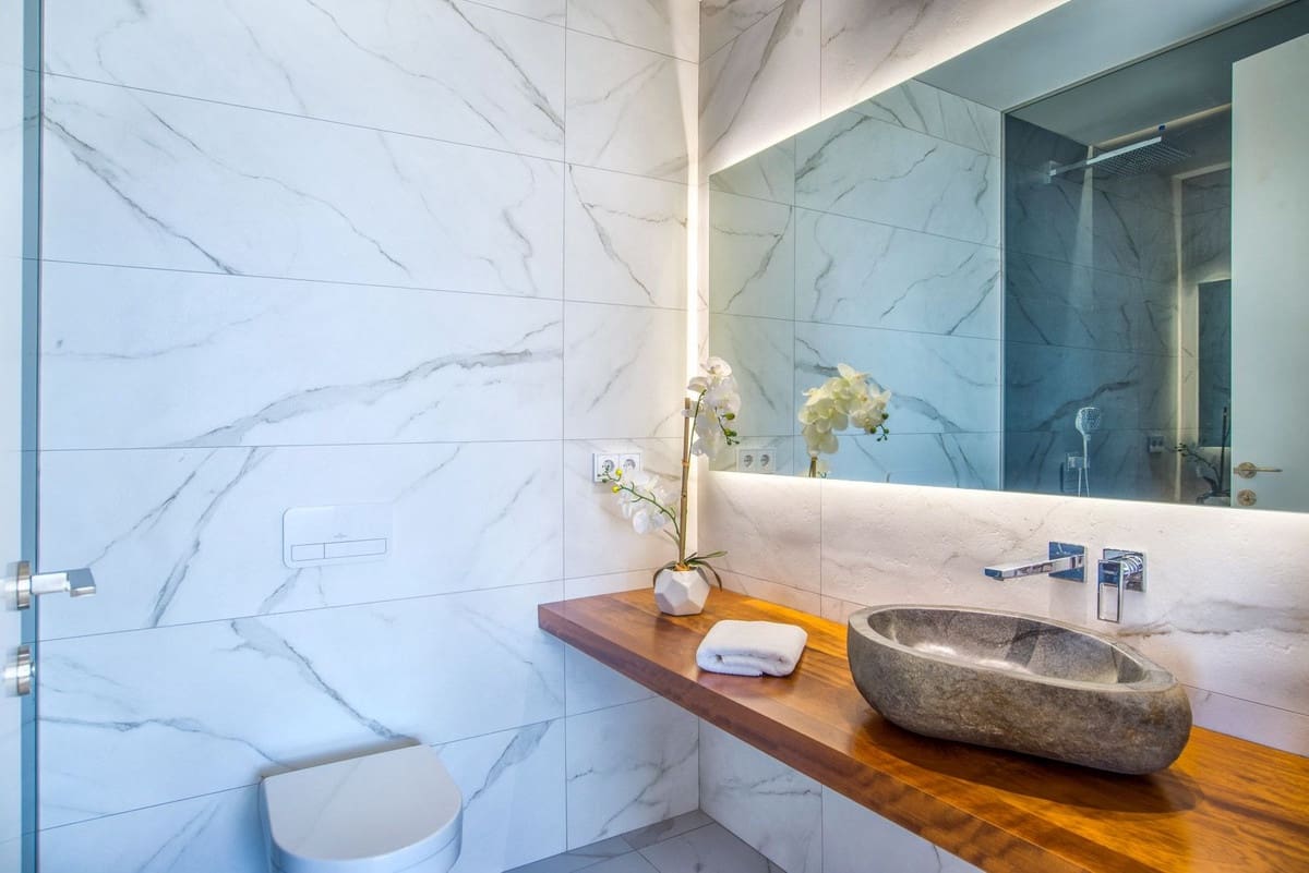 Apartamento de 3 habitaciones en Benahavís en venta con piscina garaje - 1.199.000 € (Ref: 10125927)