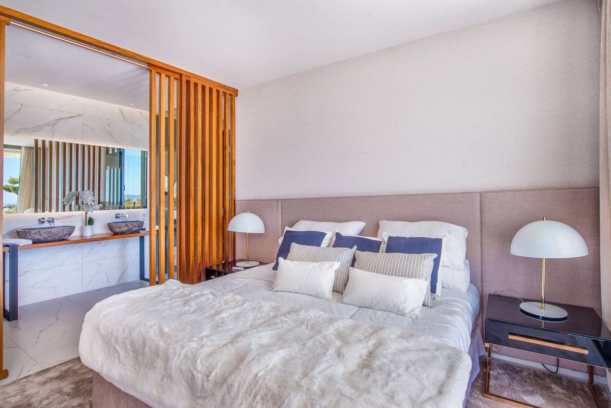 Apartamento de 3 habitaciones en Benahavís en venta con piscina garaje - 1.199.000 € (Ref: 10125927)