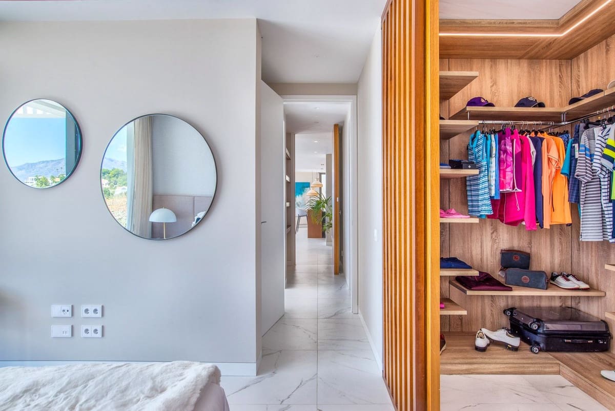 Apartamento de 3 habitaciones en Benahavís en venta con piscina garaje - 1.199.000 € (Ref: 10125927)