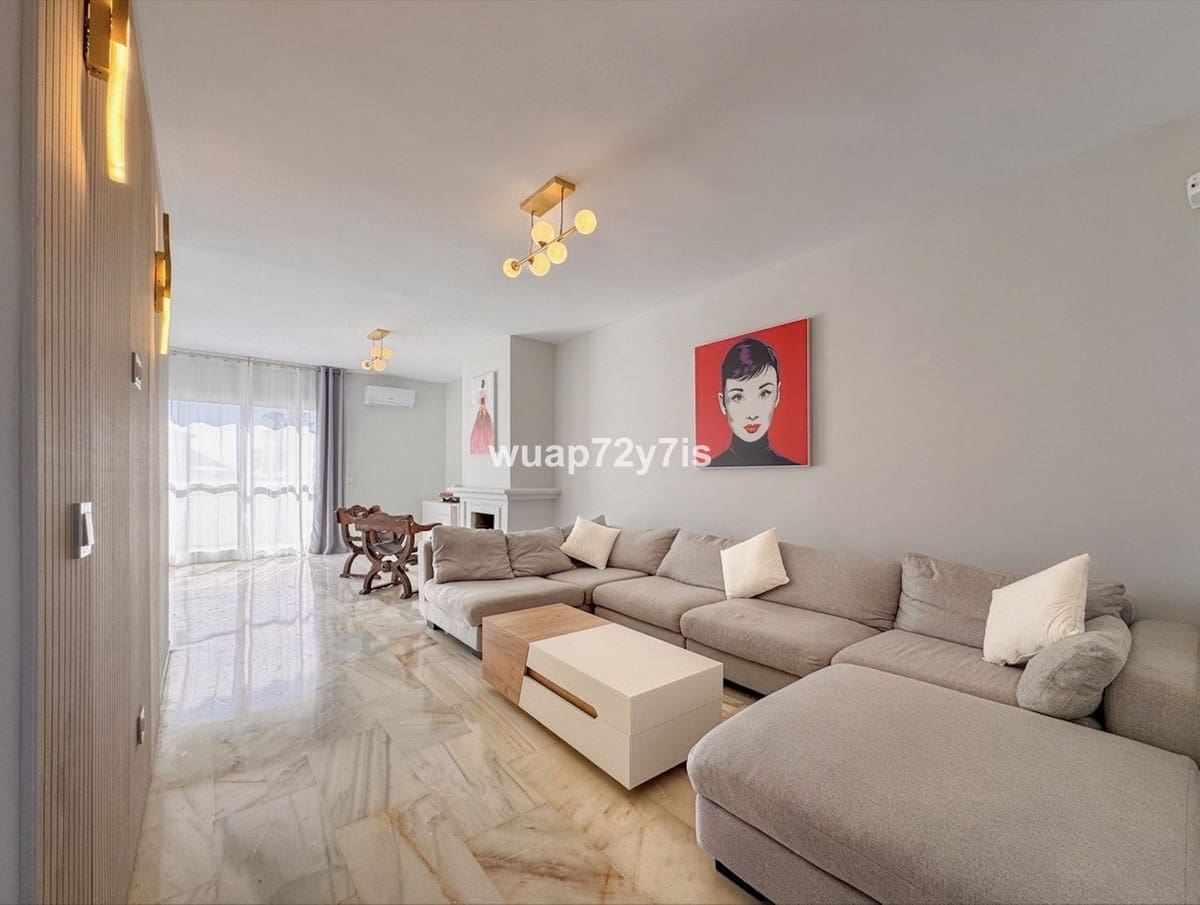 3 sypialnia Apartament na sprzedaż w Bel-Air z basenem - 384 900 € (Ref: 10125935)