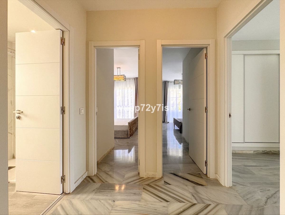 3 sypialnia Apartament na sprzedaż w Bel-Air z basenem - 384 900 € (Ref: 10125935)