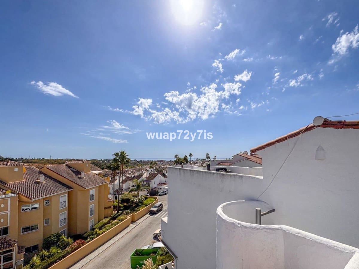3 sypialnia Apartament na sprzedaż w Bel-Air z basenem - 384 900 € (Ref: 10125935)