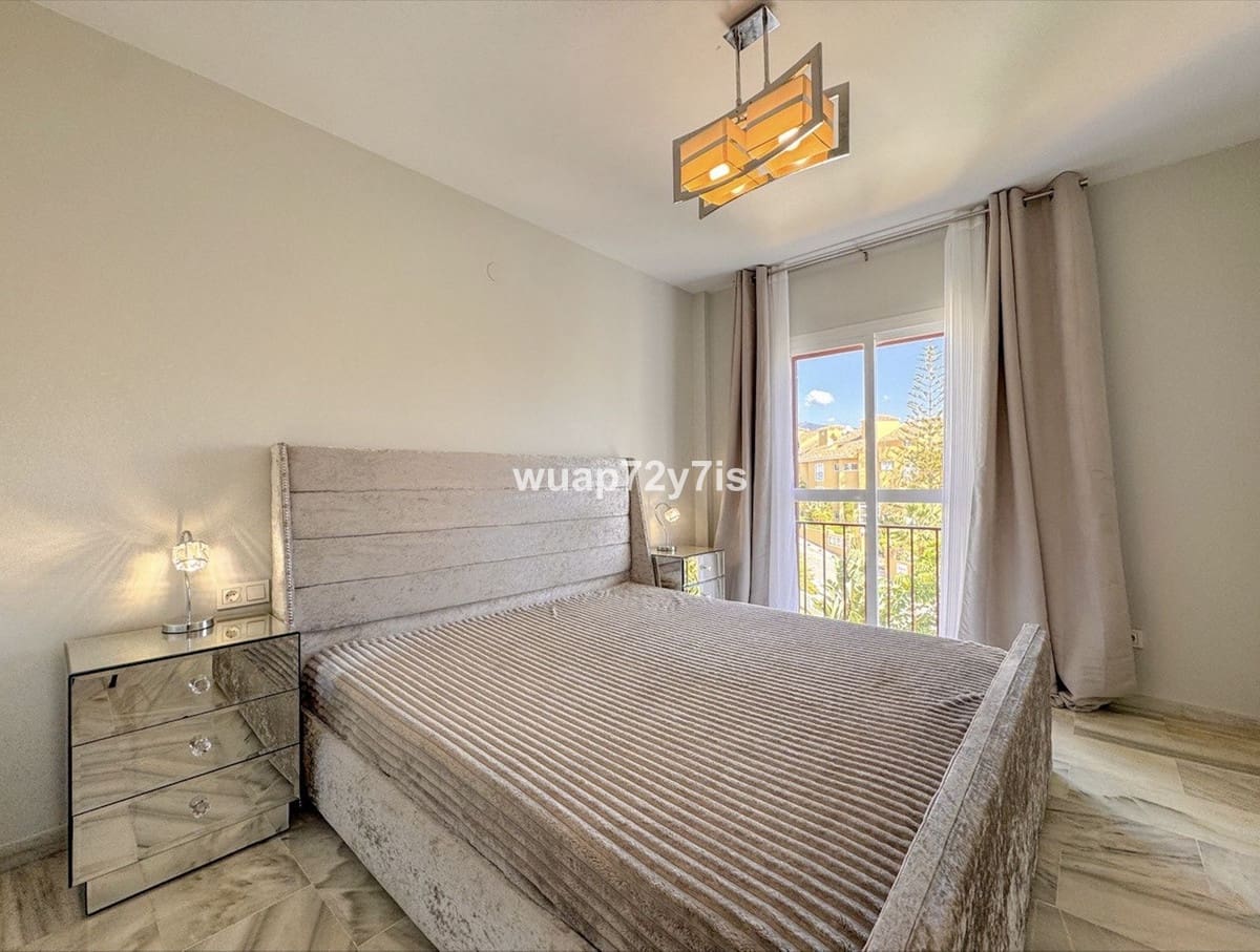 3 sypialnia Apartament na sprzedaż w Bel-Air z basenem - 384 900 € (Ref: 10125935)