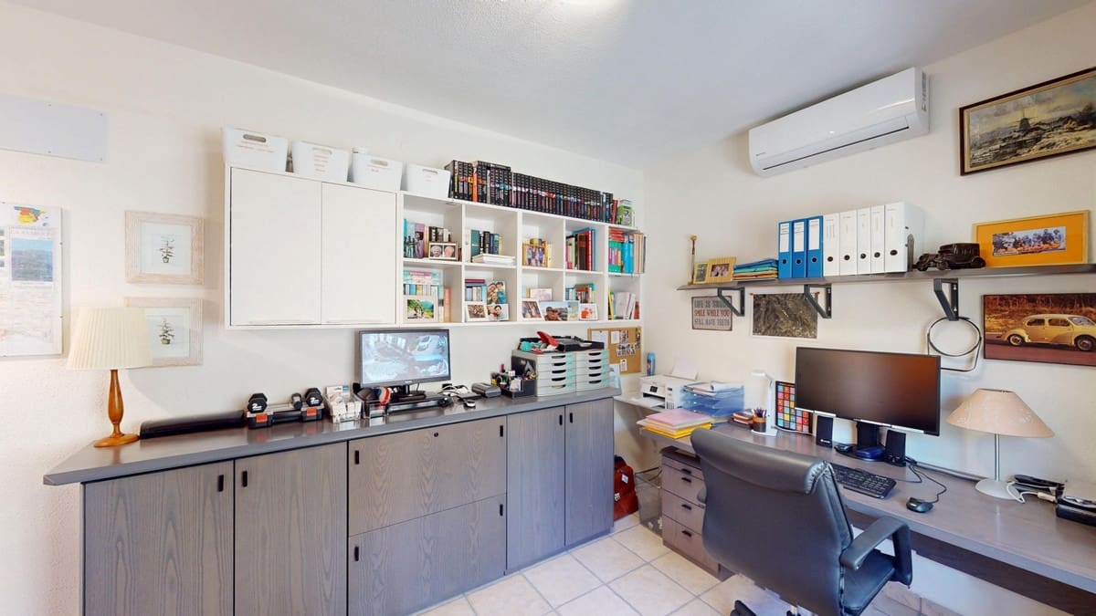 4 Zimmer Villa zu verkaufen in Velez-Malaga mit Pool Garage - 895.000 € (Ref: 10125937)