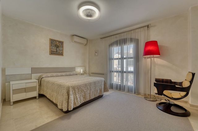 5 camera da letto Villa in vendita in Guadalmina Alta, Marbella con piscina garage - 1.450.000 € (Rif: 10125940)