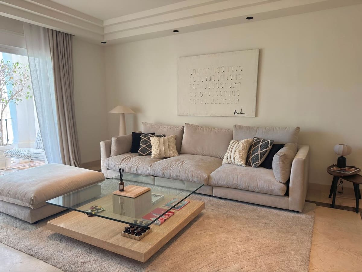 3 soverom Leilighet til salgs i Marbella med svømmebasseng garasje - € 840 000 (Ref: 10125943)