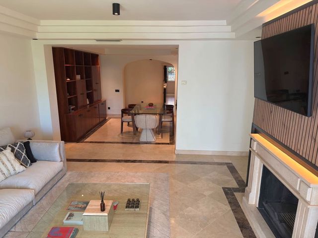 3 chambre Appartement à vendre à Nagüeles Alto, Marbella avec piscine garage - 840 000 € (Ref: 10125943)