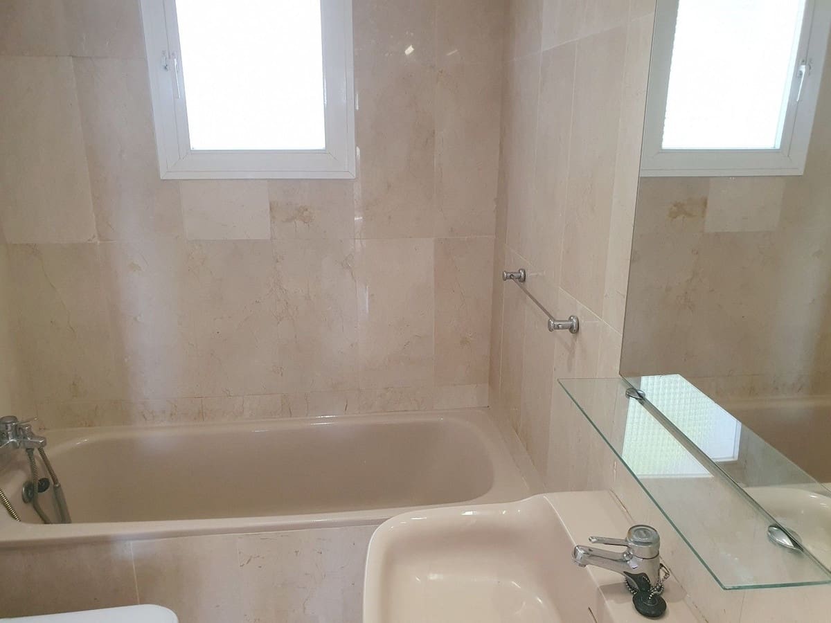 2 Zimmer Apartment zu verkaufen in El Paraiso mit Pool Garage - 495.000 € (Ref: 10125944)