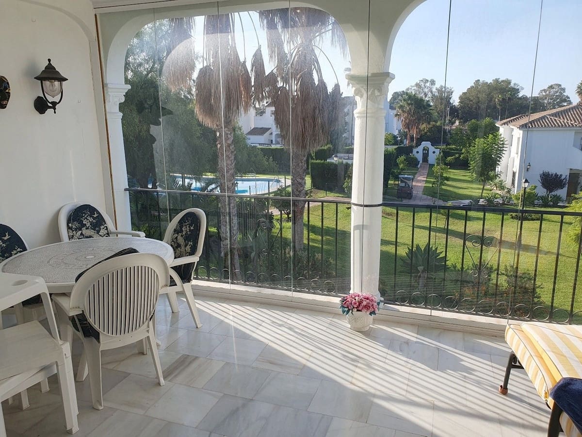 2 bedroom Apartment for sale in El Paraiso with pool garage - € 325,000 (Ref: 10125945)