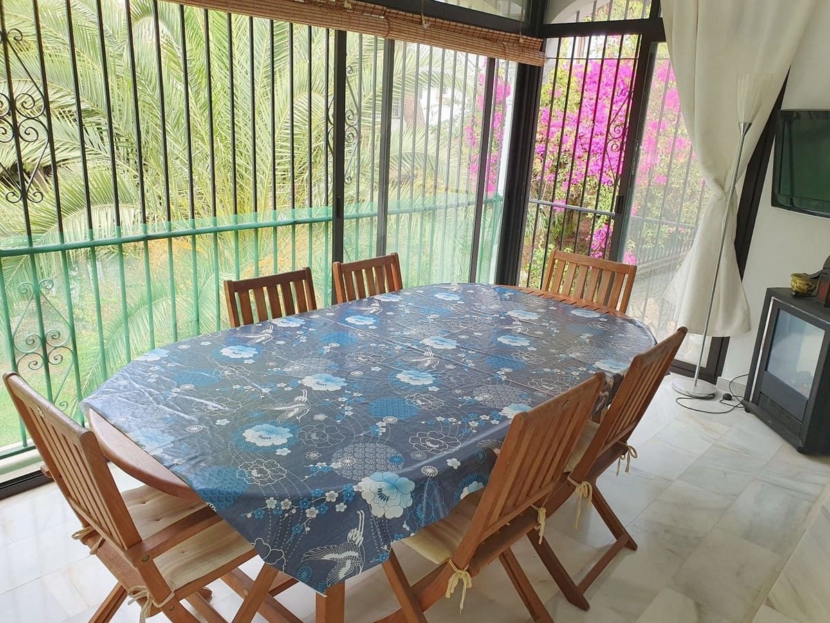 2 slaapkamer Appartement te koop in El Paraiso met zwembad garage - € 348.000 (Ref: 10125946)