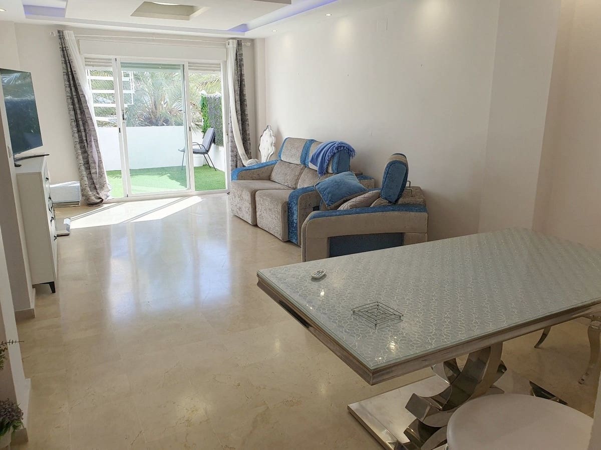 2 bedroom Apartment for sale in El Paraiso with pool - € 340,000 (Ref: 10125947)