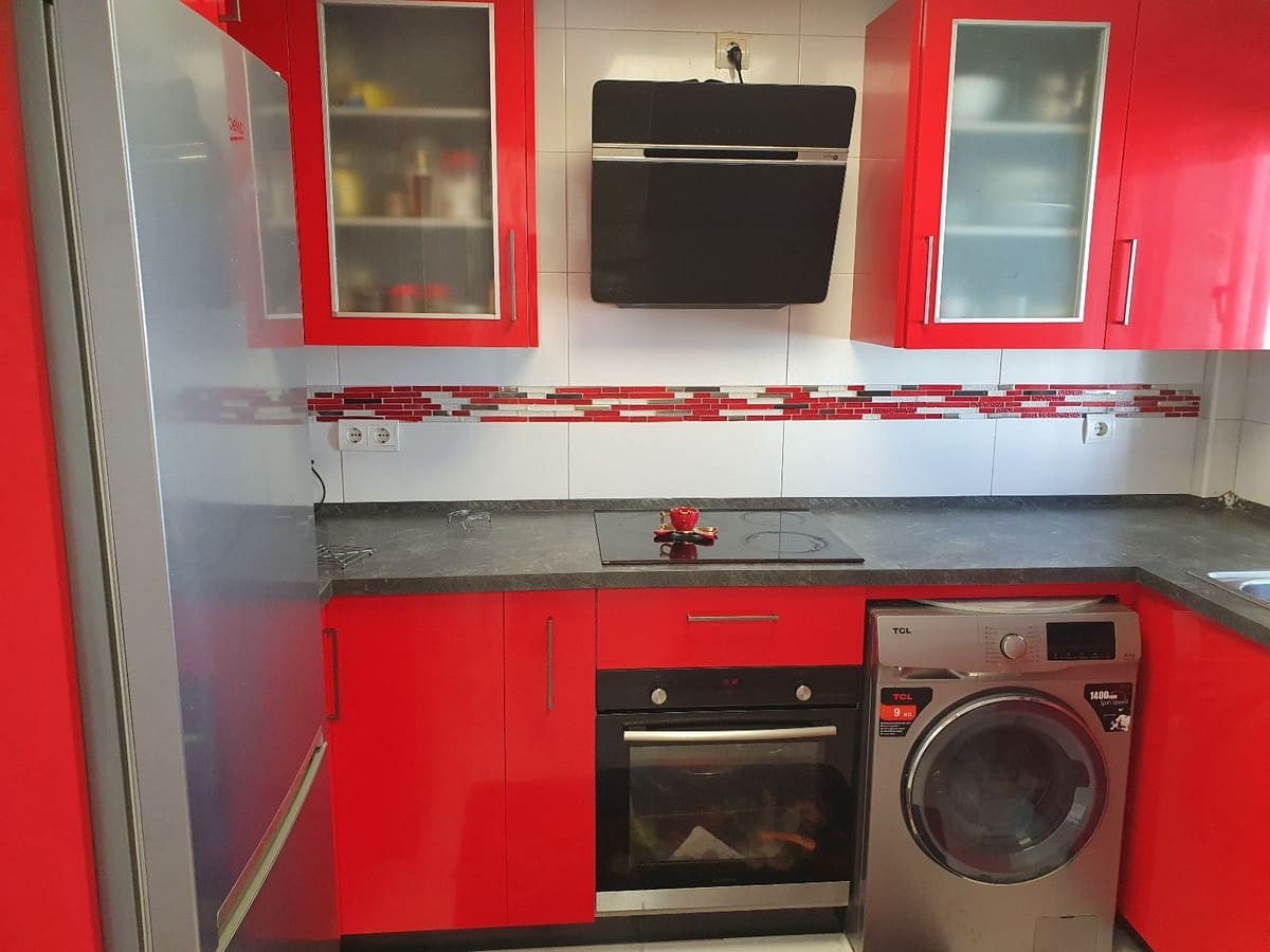 2 bedroom Apartment for sale in El Paraiso with pool - € 340,000 (Ref: 10125947)