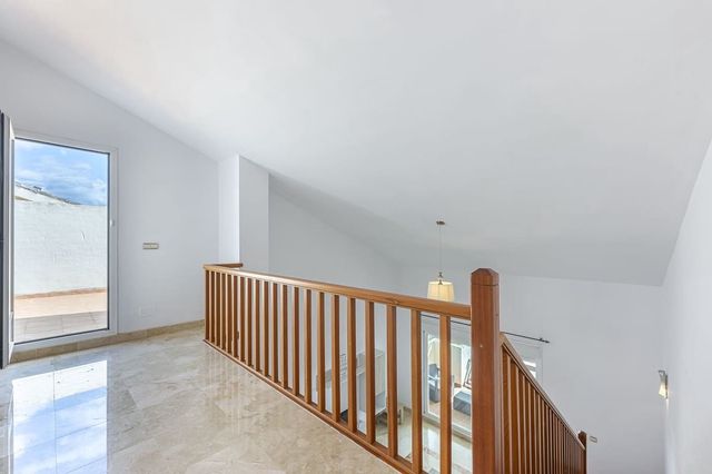 1 camera da letto Appartamento in vendita in El Paraiso, Estepona con piscina garage - 319.000 € (Rif: 10125952)
