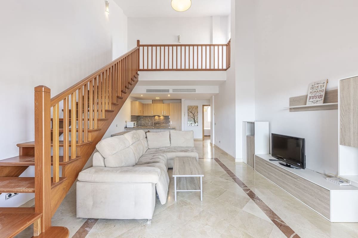 Apartamento de 1 habitación en El Paraiso en venta con piscina garaje - 319.000 € (Ref: 10125952)