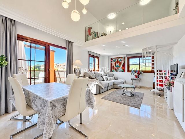 2 sypialnia Apartament na sprzedaż w El Paraíso, Benahavís z basenem garażem - 495 000 € (Ref: 10125953)