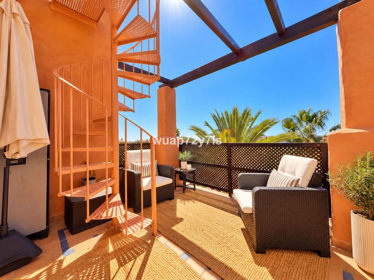 2 bedroom Apartment for sale in Benahavis with pool garage - € 495,000 (Ref: 10125953)