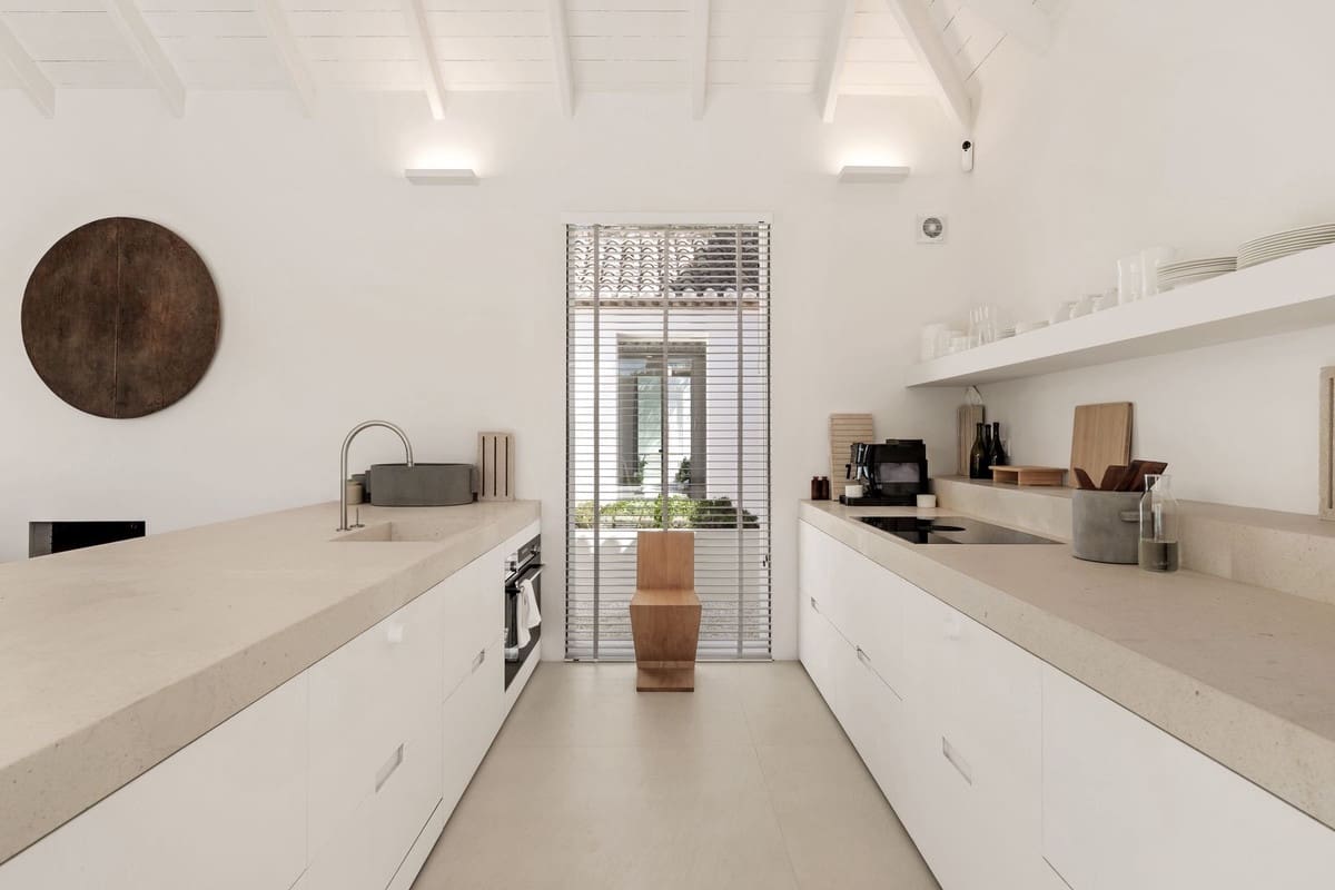 4 chambre Villa/Maison à vendre à El Paraiso avec piscine garage - 3 880 000 € (Ref: 10125958)