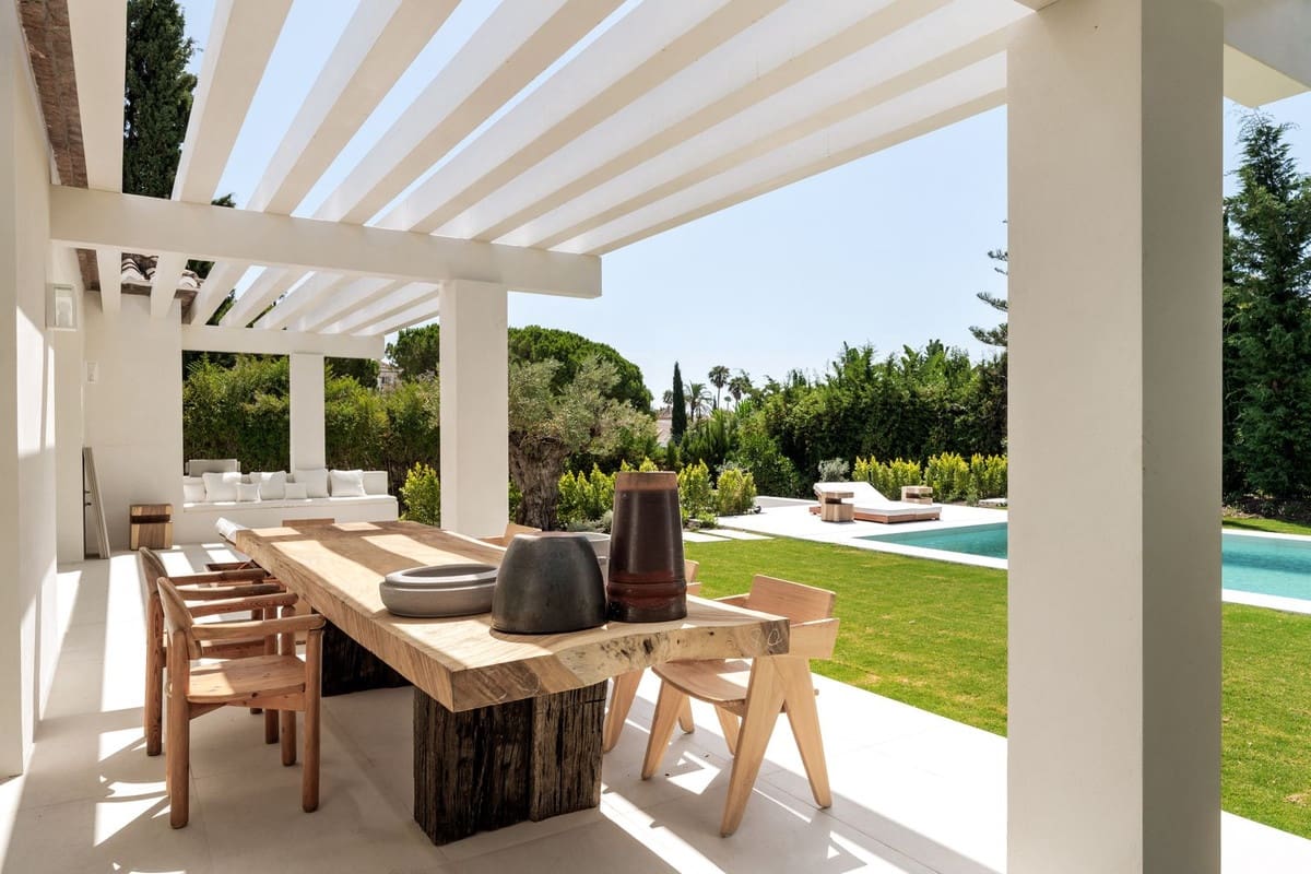 4 chambre Villa/Maison à vendre à El Paraiso avec piscine garage - 3 880 000 € (Ref: 10125958)