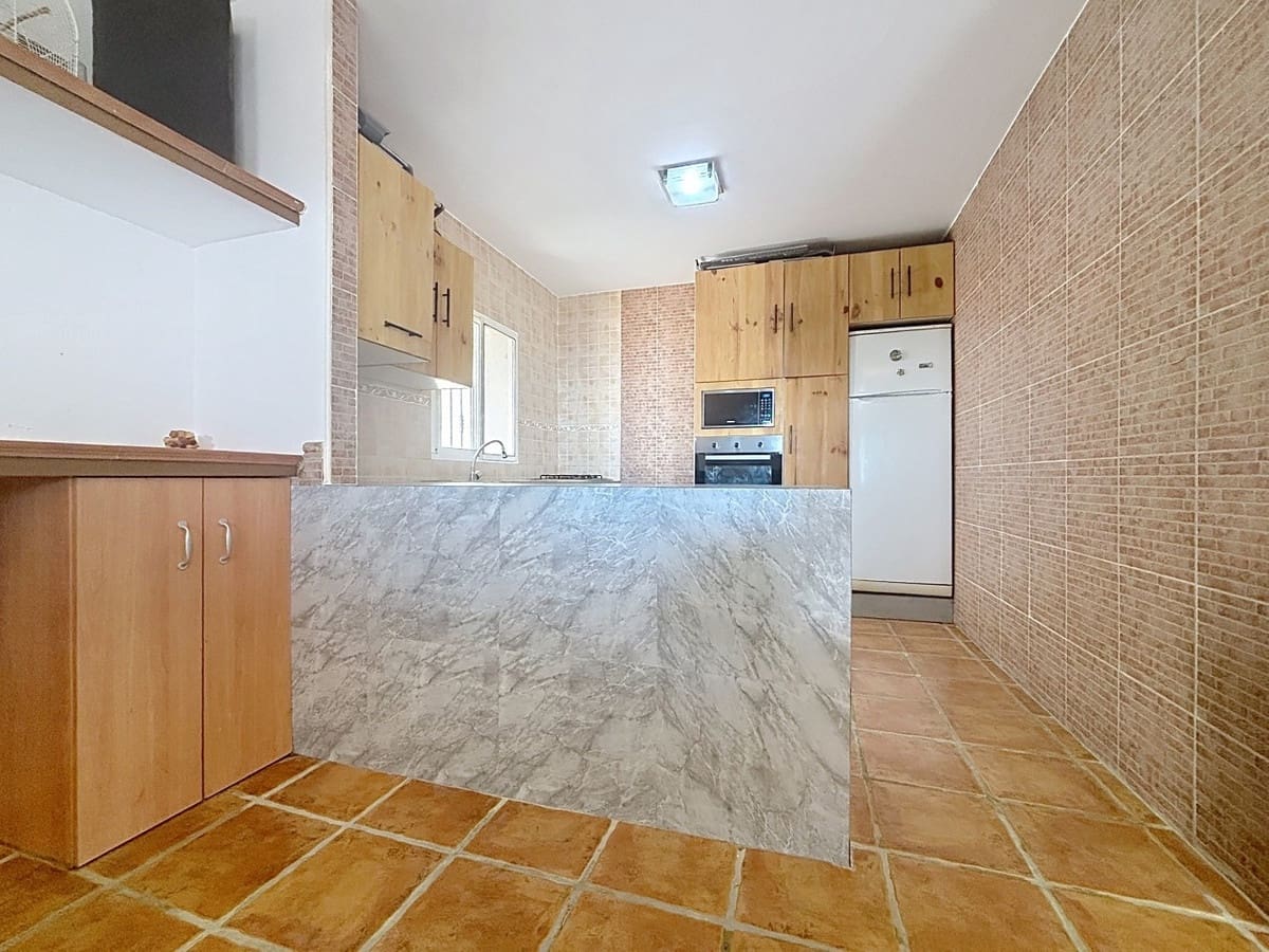 3 soveværelse Finca/Landehus til salg i Velez-Malaga med swimmingpool garage - € 340.000 (Ref: 10125961)
