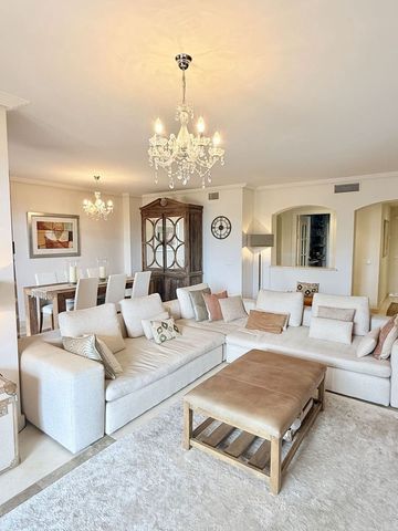 2 sovrum Lägenhet till salu i La Quinta, Benahavís med pool garage - 465 000 € (Ref: 10125964)