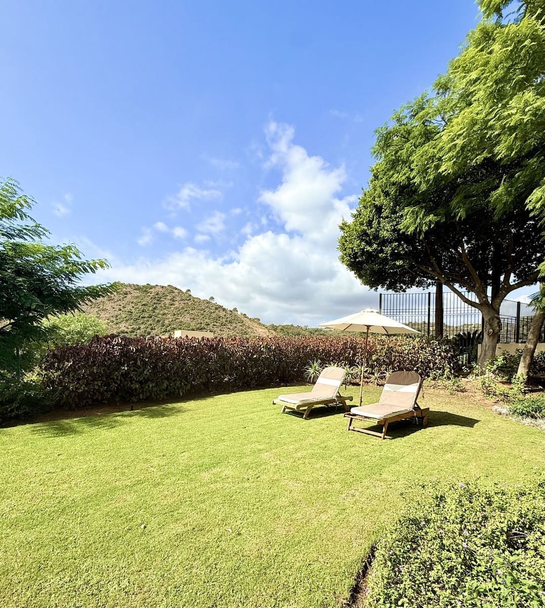 2 sovrum Lägenhet till salu i Benahavis med pool garage - 465 000 € (Ref: 10125964)