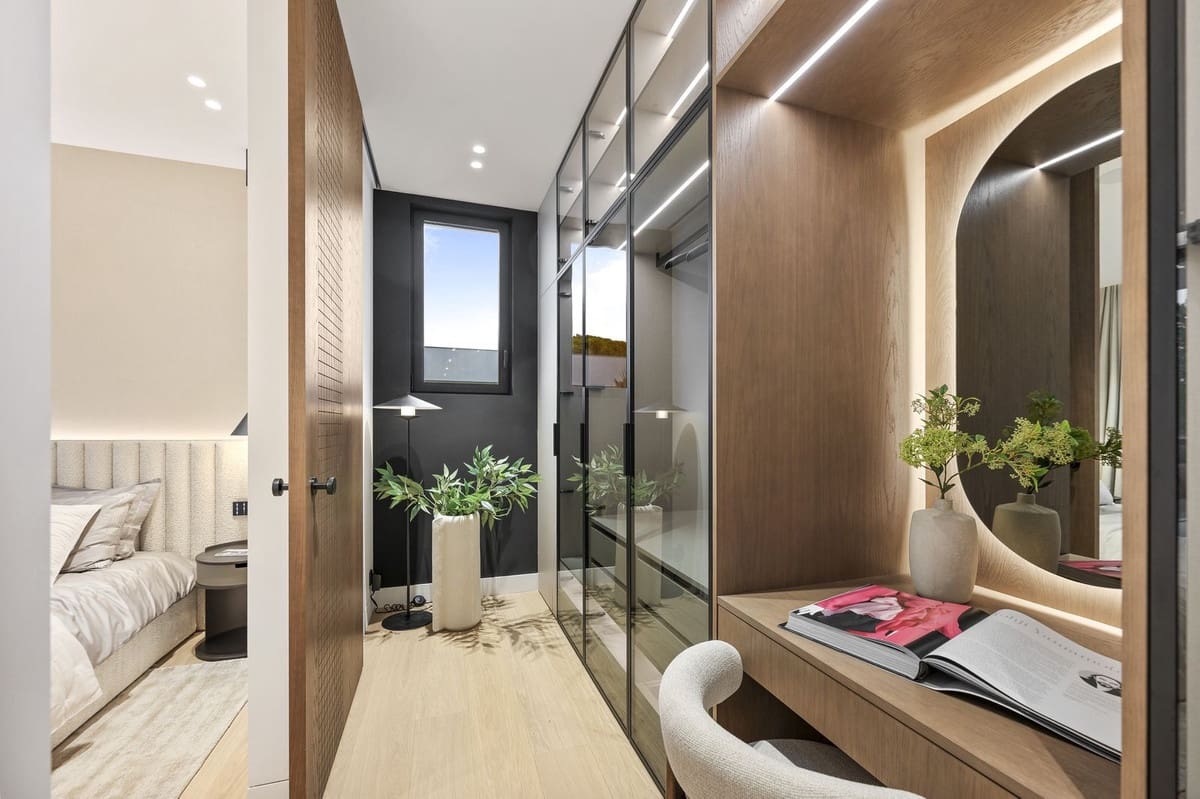 6 Zimmer Villa zu verkaufen in Marbella mit Pool Garage - 4.950.000 € (Ref: 10125970)