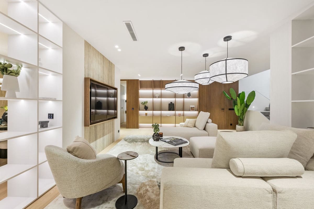 6 Zimmer Villa zu verkaufen in Marbella mit Pool Garage - 4.950.000 € (Ref: 10125970)
