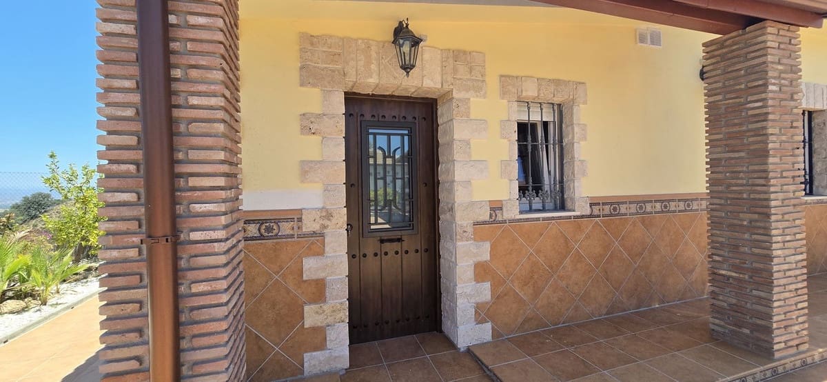 Finca/Casa Rural de 5 habitaciones en Coín en venta con piscina garaje - 1.290.000 € (Ref: 10125984)