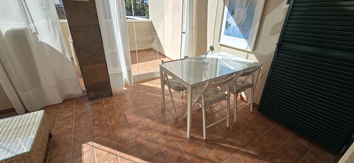 2 Zimmer Apartment zu verkaufen in Fuengirola mit Pool Garage - 420.000 € (Ref: 10125985)