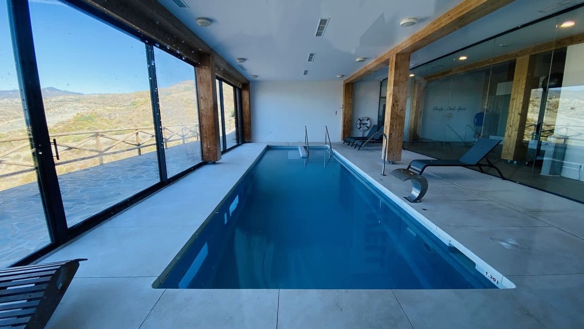 2 Zimmer Apartment zu verkaufen in Benahavis mit Pool Garage - 565.000 € (Ref: 10125990)