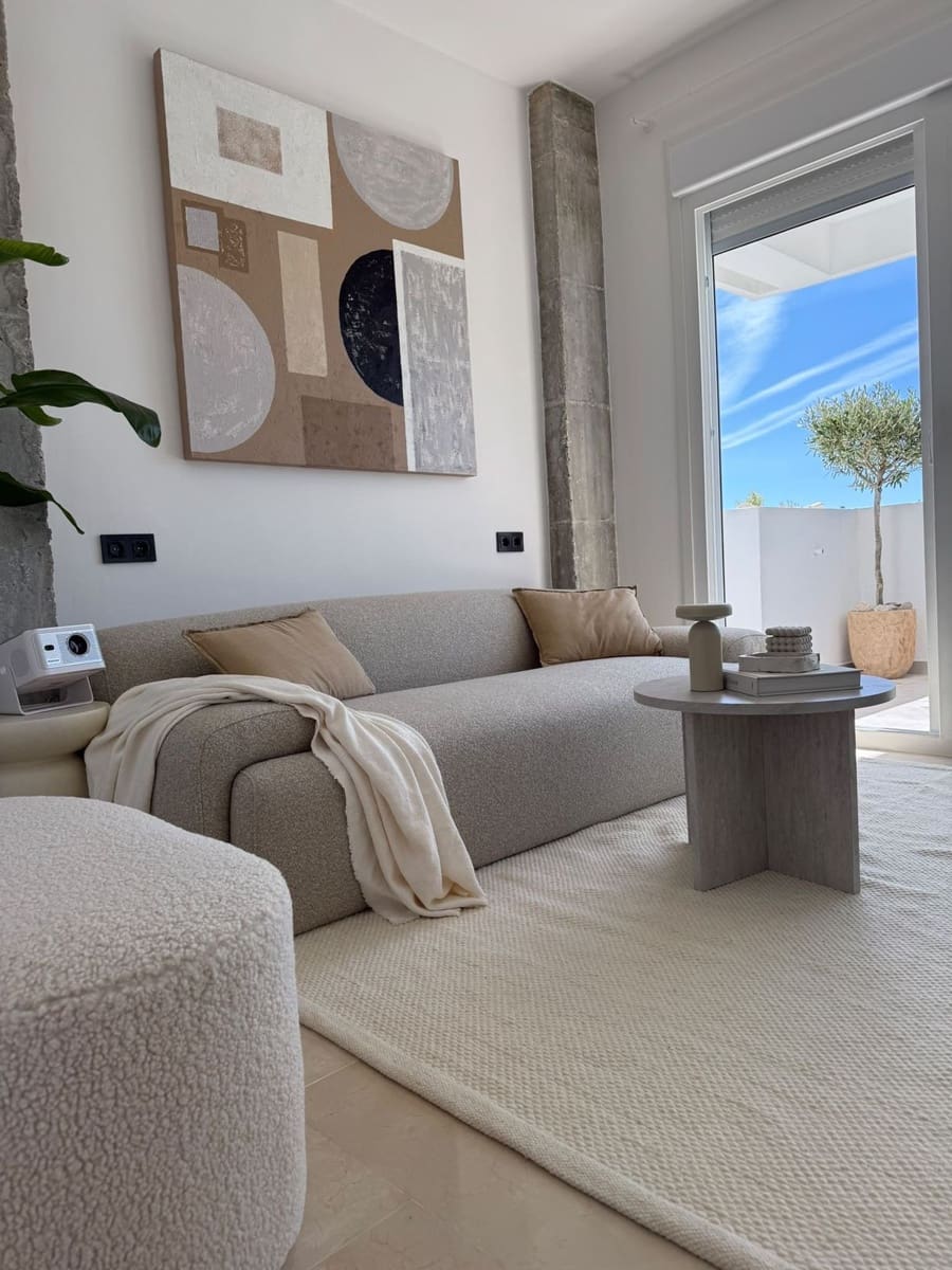 3 soveværelse Lejlighed til salg i Riviera del Sol med swimmingpool garage - € 619.000 (Ref: 10125995)