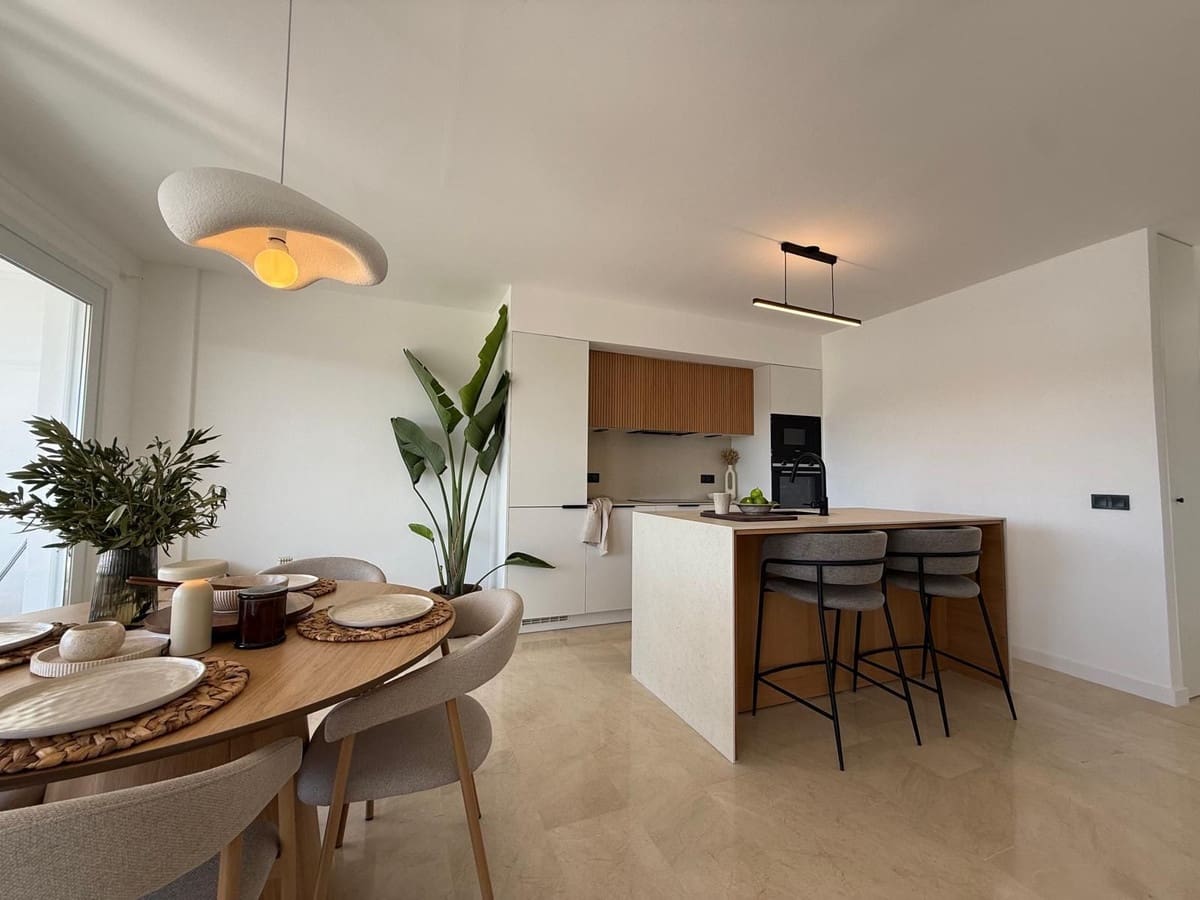 3 soveværelse Lejlighed til salg i Riviera del Sol med swimmingpool garage - € 619.000 (Ref: 10125995)