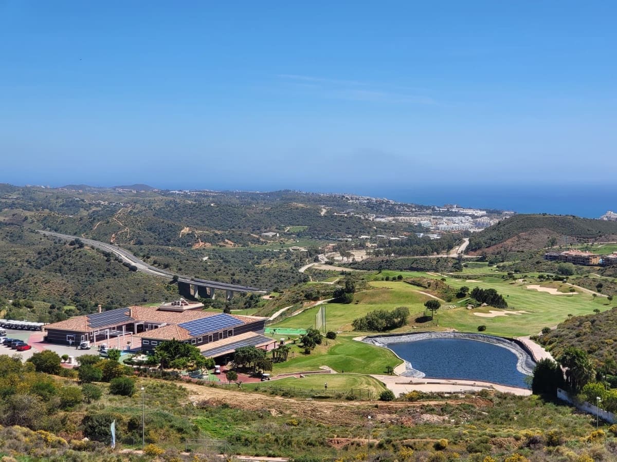 3 soveværelse Lejlighed til salg i Riviera del Sol med swimmingpool garage - € 619.000 (Ref: 10125995)