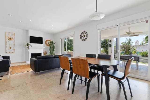 3 sovrum Villa till salu i Marbesa, Marbella med pool garage - 1 349 000 € (Ref: 10126652)
