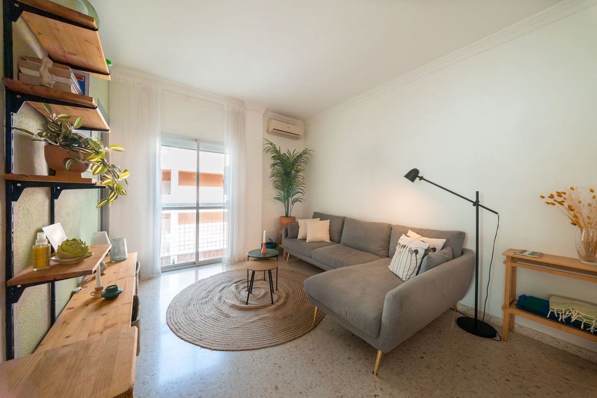 2 sovrum Lägenhet till salu i Malaga stad - 272 000 € (Ref: 10126663)