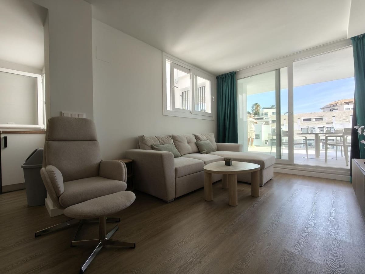 2 sypialnia Apartament na sprzedaż w Fuengirola z basenem garażem - 419 000 € (Ref: 10126673)