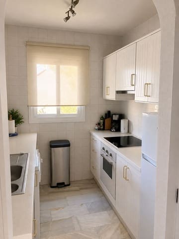 Apartamento de 2 habitaciones en Calahonda, Mijas en venta con piscina - 399.000 € (Ref: 10126710)