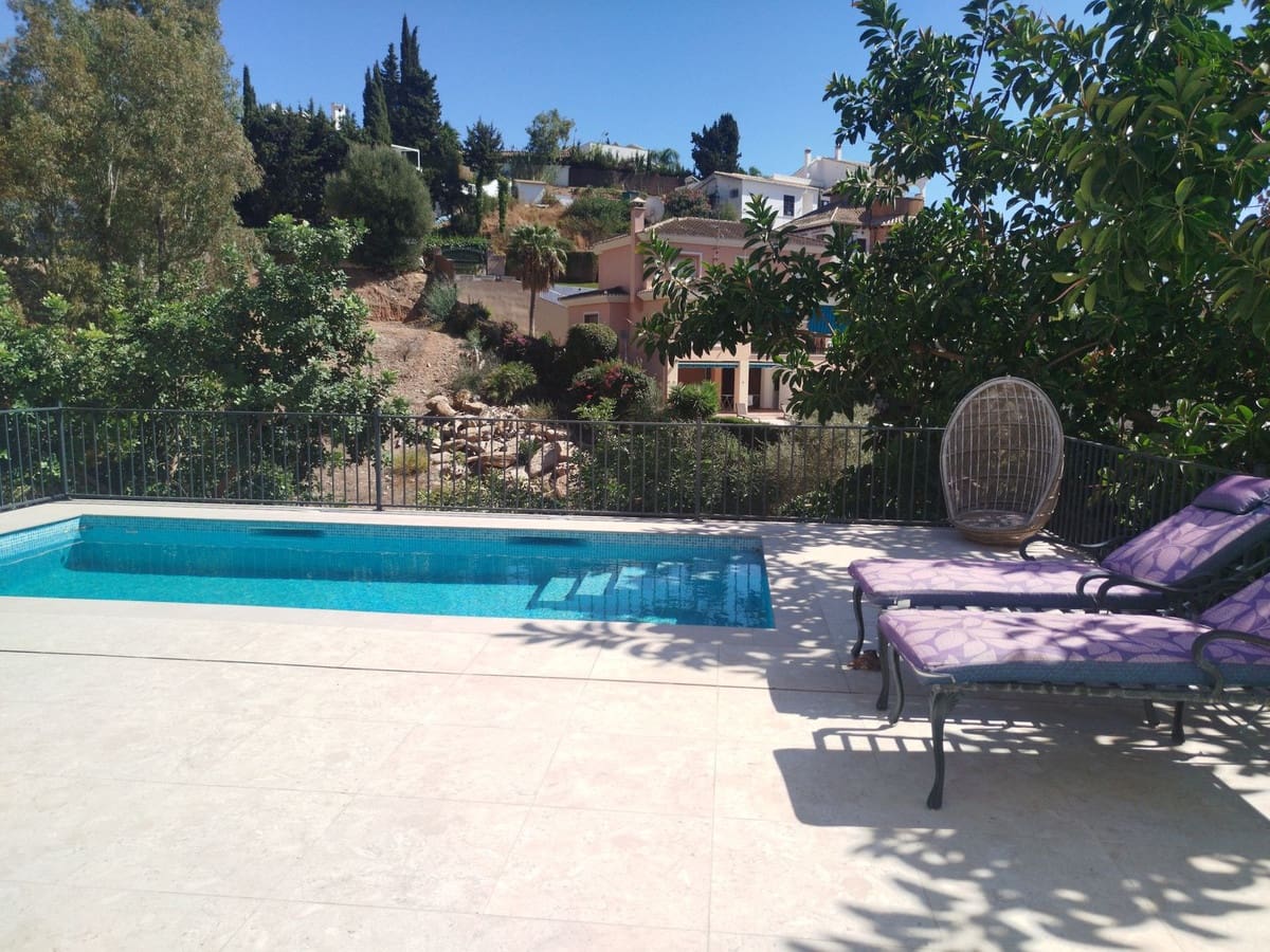 5 soverom Villa til salgs i Mijas med svømmebasseng garasje - € 960 000 (Ref: 10126712)