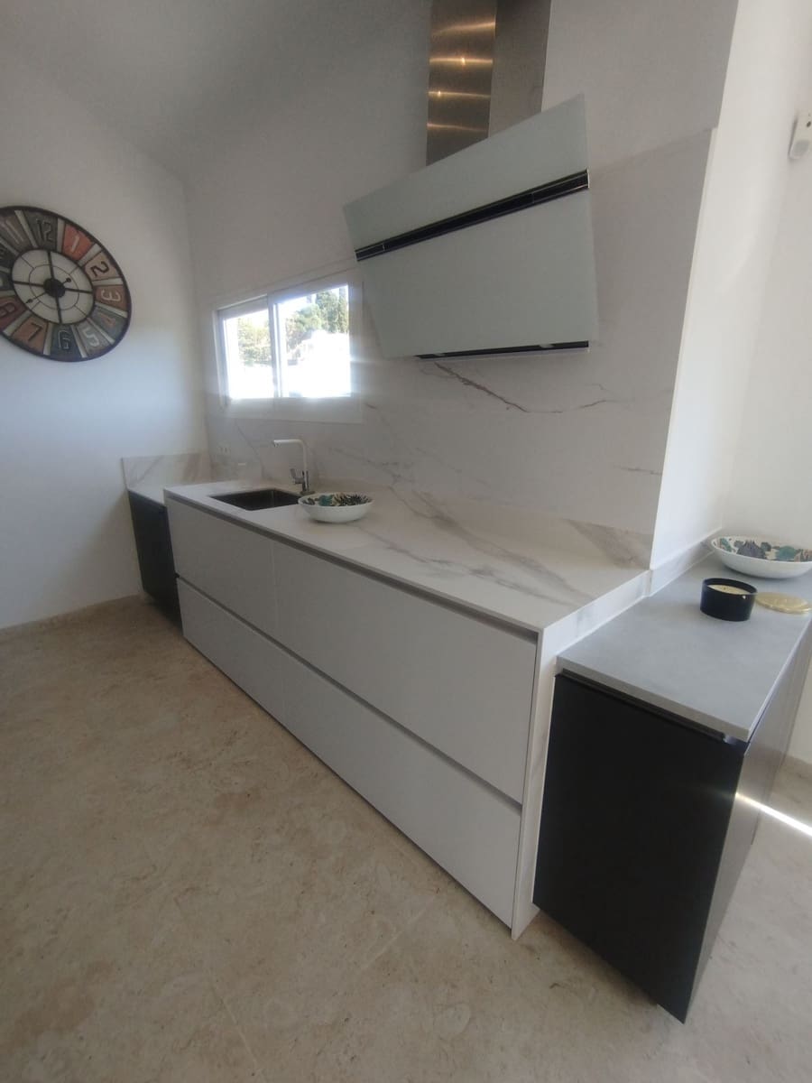 5 soverom Villa til salgs i Mijas med svømmebasseng garasje - € 960 000 (Ref: 10126712)