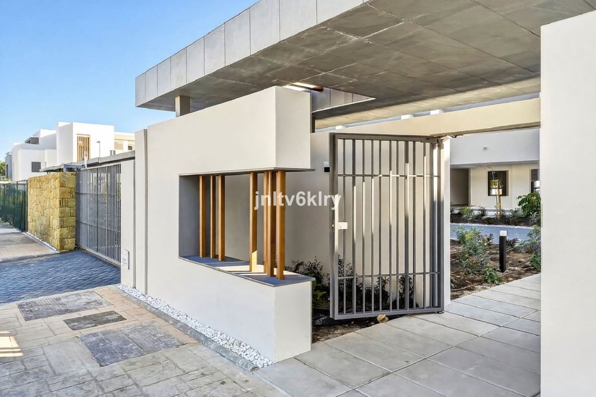 3 quarto Apartamento para venda em Casares com piscina garagem - 450 000 € (Ref: 10126762)