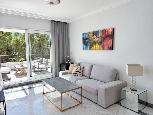 2 sypialnia Apartament na sprzedaż w Los Naranjos, Marbella z basenem garażem - 425 000 € (Ref: 10126769)