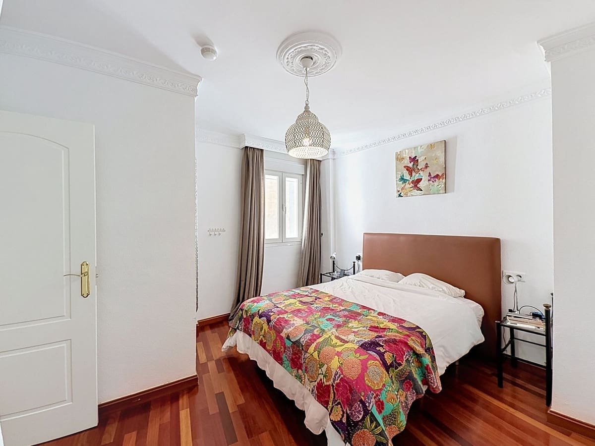 3 sypialnia Apartament na sprzedaż w Miasto Malaga - 949 000 € (Ref: 10126786)