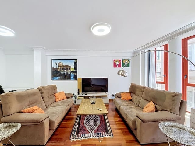 3 sypialnia Apartament na sprzedaż w Centro Historico, Miasto Málaga - 949 000 € (Ref: 10126786)