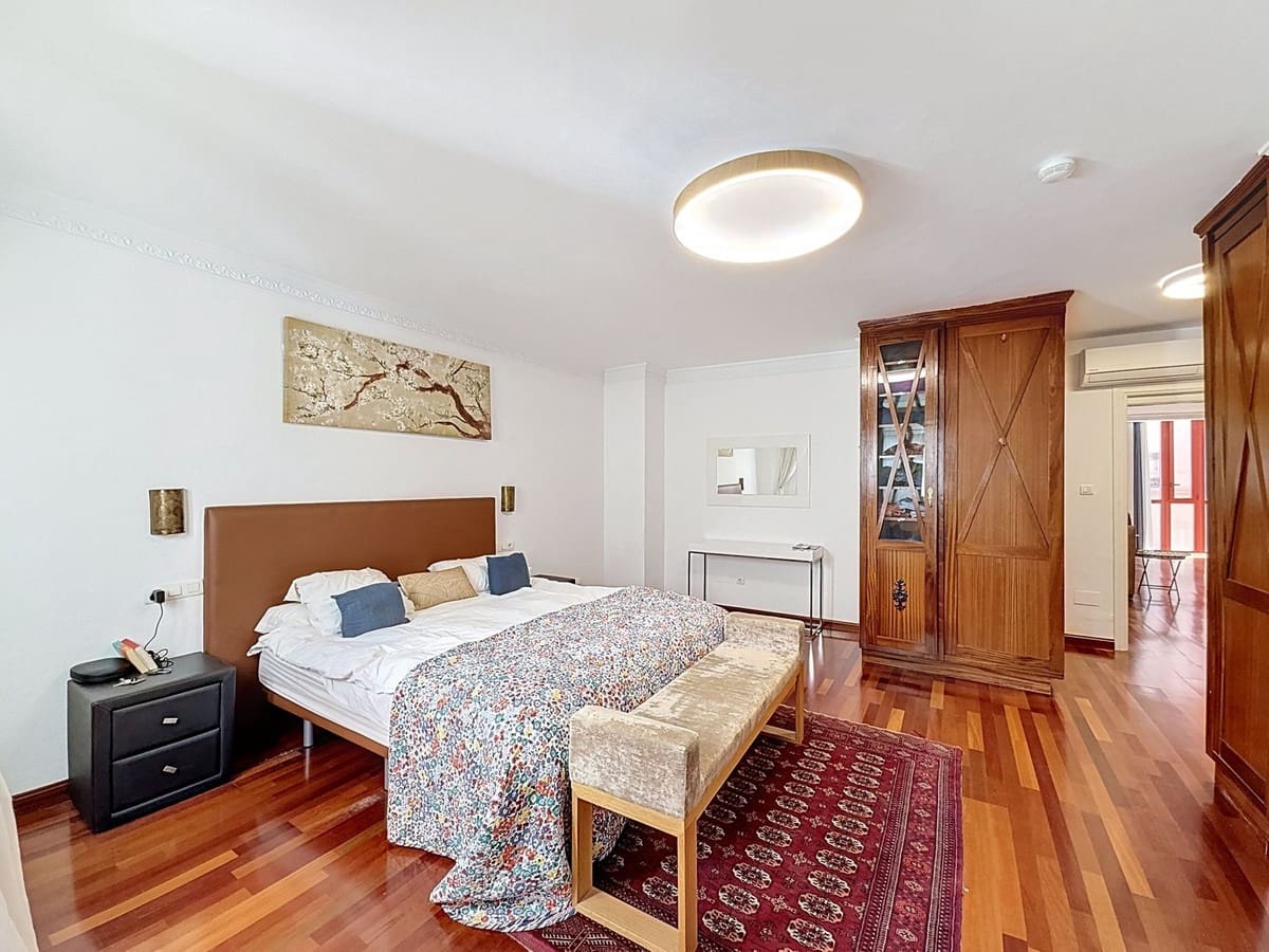 3 sypialnia Apartament na sprzedaż w Miasto Malaga - 949 000 € (Ref: 10126786)