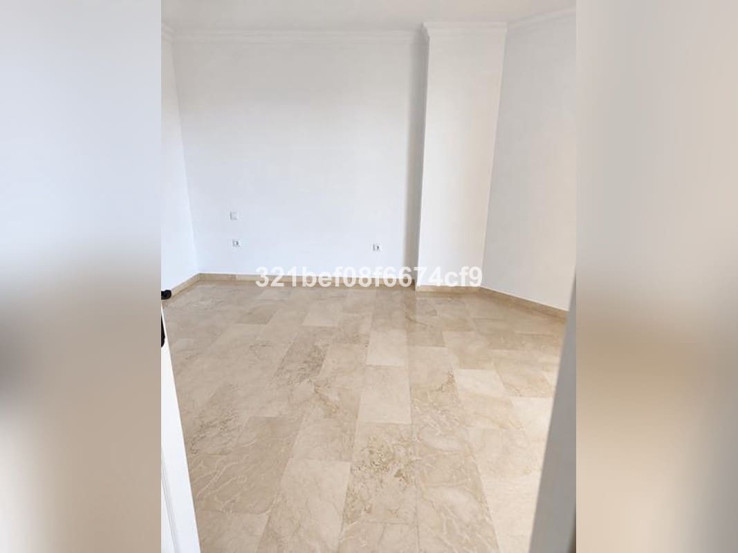 1 sovrum Lägenhet till salu i Estepona med pool - 223 000 € (Ref: 10126805)