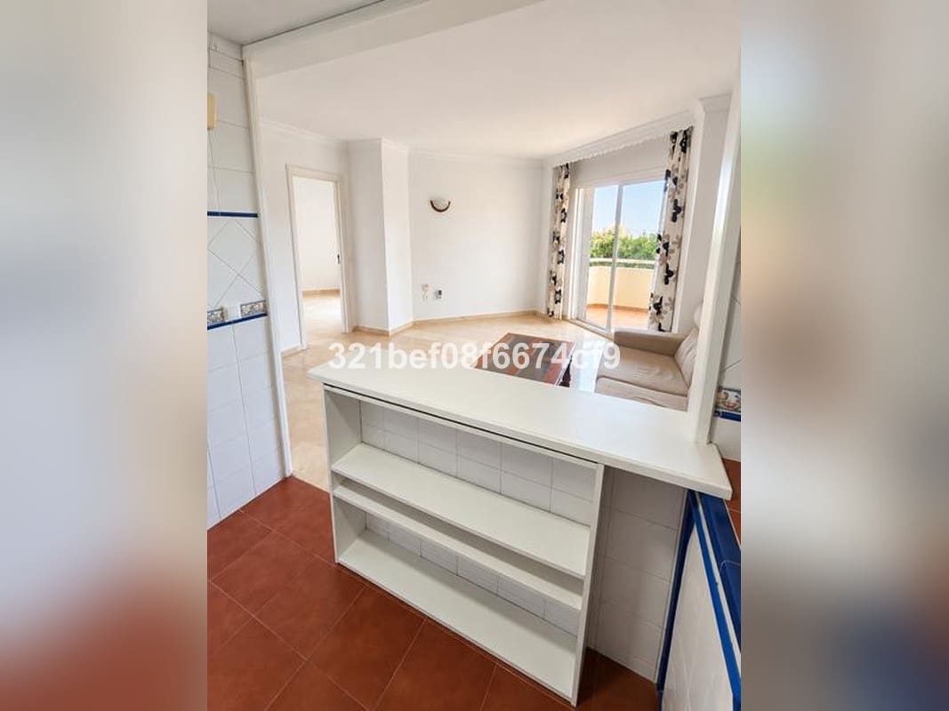 1 sovrum Lägenhet till salu i Estepona med pool - 223 000 € (Ref: 10126805)